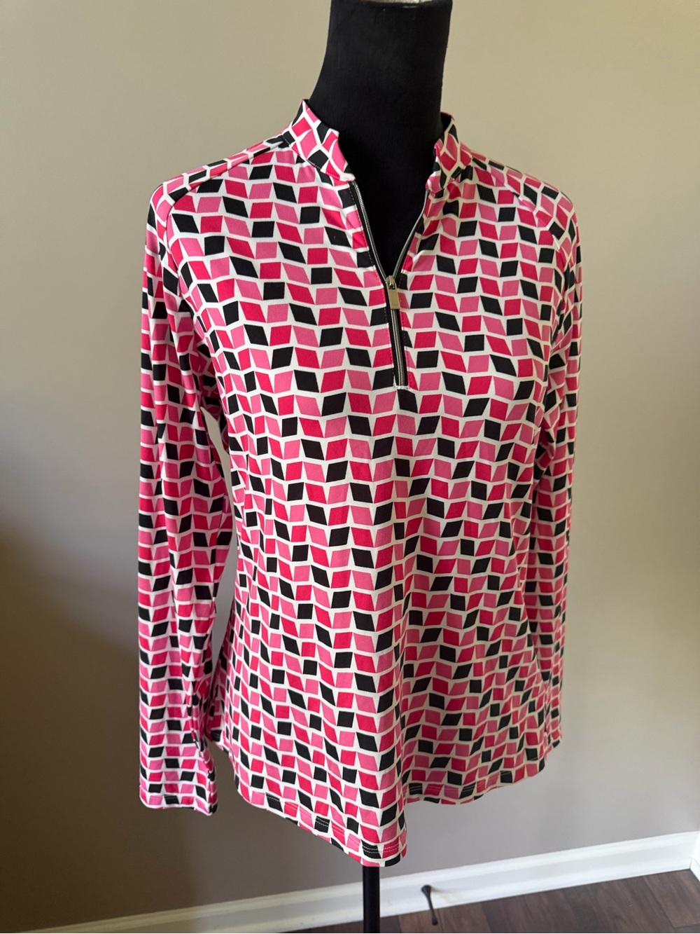 Tail Pink Geometric 1/4  Zip-Neck Activewear Top Large